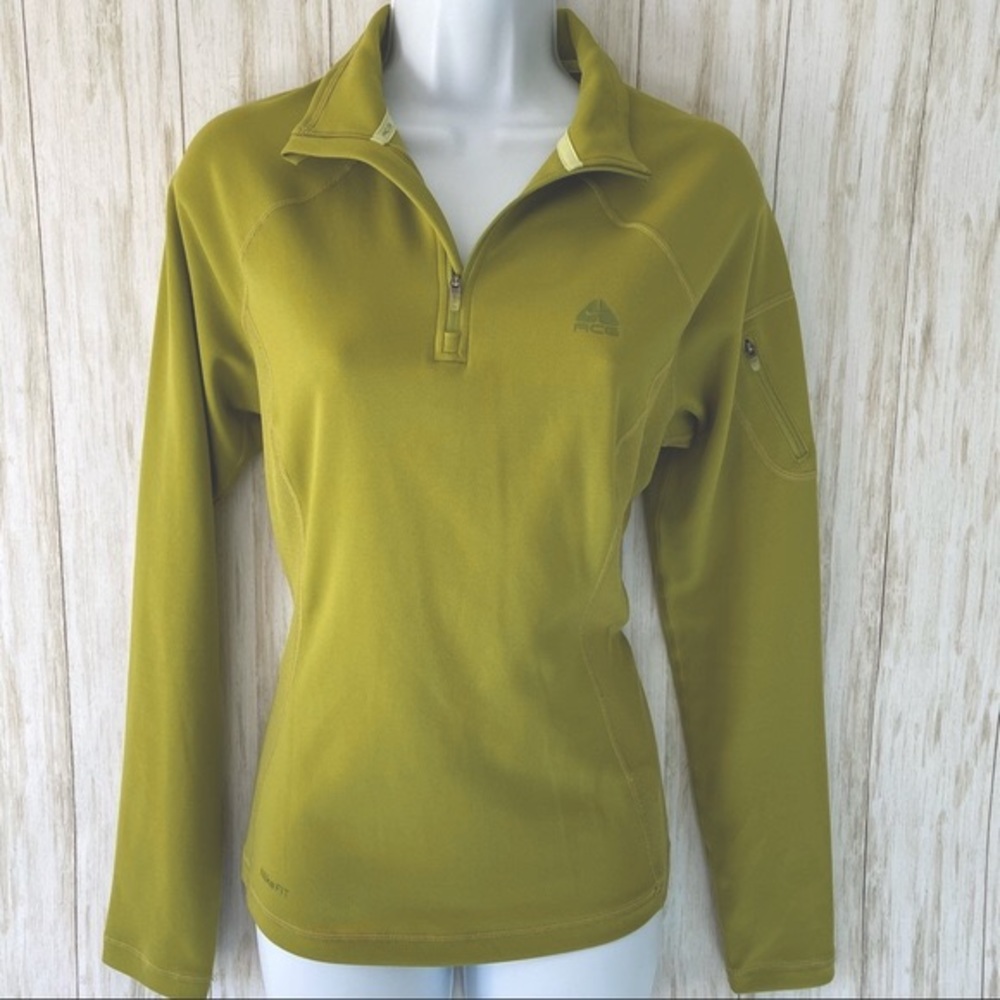 Nike Running FitDry ACG Quarter Zip Lightweight Top